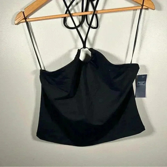 NWT Abercrombie & Fitch black cropped O-ring tie neck halter top XL - Picture 3 of 5